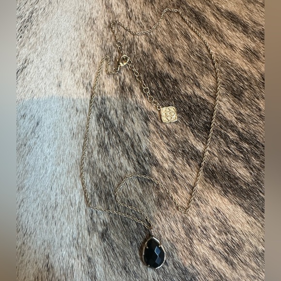 Kendra Scott Black Pendant Necklace - Picture 3 of 3